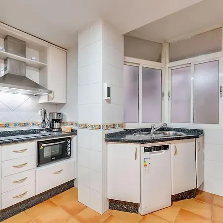 Encantador Cerca Del Mar *